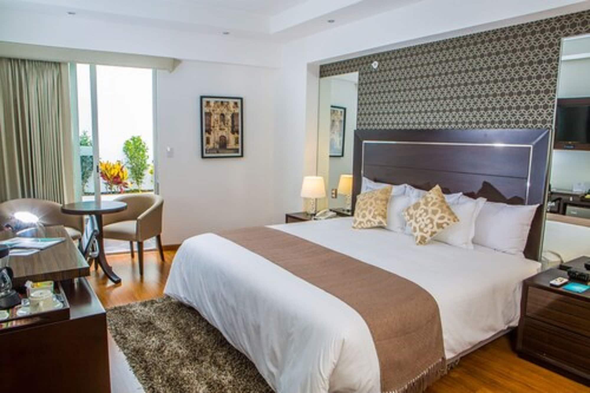 Jose Antonio Deluxe Hotell Lima Eksteriør bilde